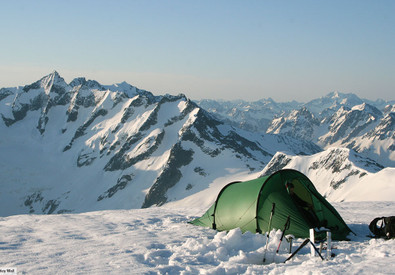 Comment choisir une tente pour les sorties en haute montagne et les expéditions ?